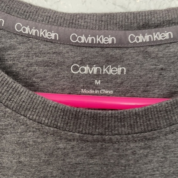 Calvin Klein Gray Sweatshirt - Picture 2 of 2